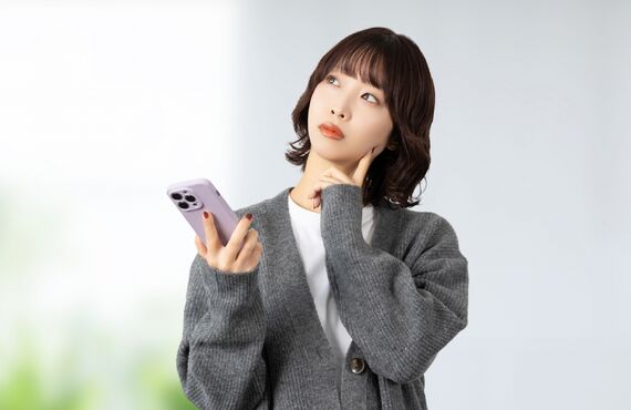 一人暮らしの通信費、みんなどれくらい？今すぐできる節約術も紹介！